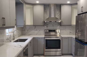 1212 Sherwood Mills